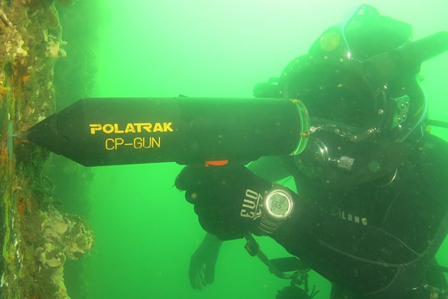CP-Gun-Diver1296WEB.jpg