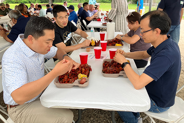2025 Crawfish Web 12