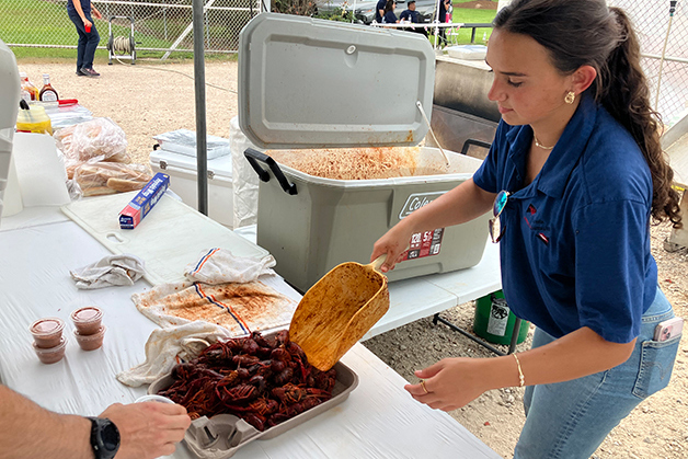 2025 Crawfish Web 30